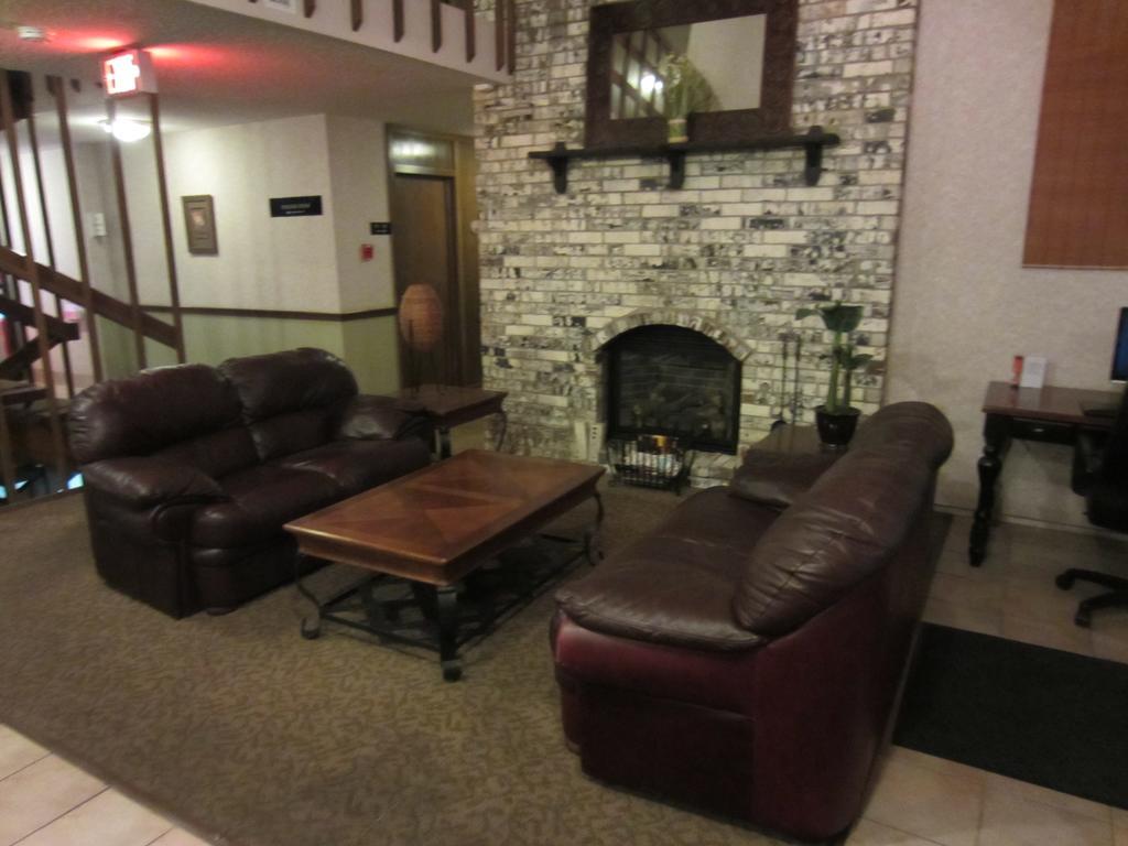 Ripon Welcome Inn And Suites מראה חיצוני תמונה